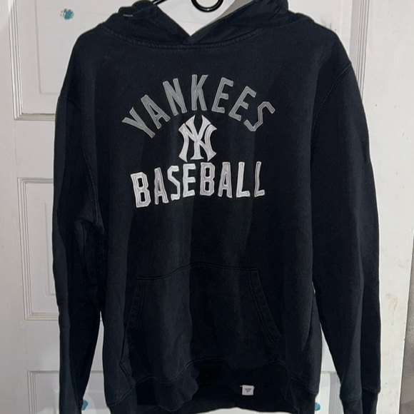 Fanatics Other - Fanatics Yankees Sweatshirt/Hoodie